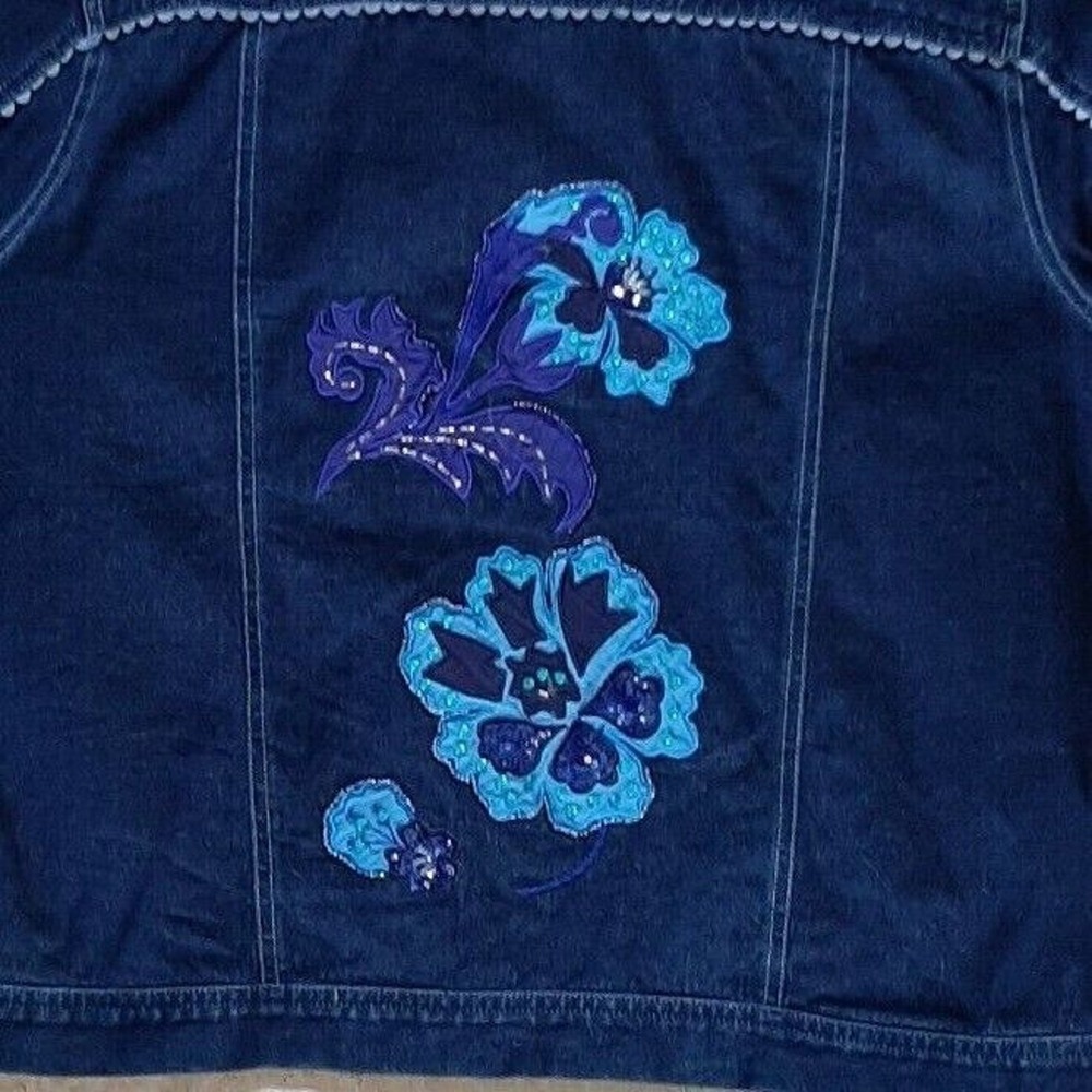 Womens Denim Jacket embroidered flowers beaded lace trim Size 1X bechamel - Picture 3 of 4